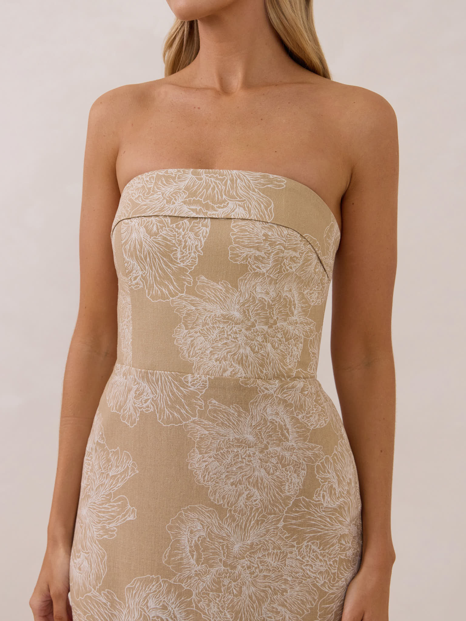 Vaughn Dress - Image 7
